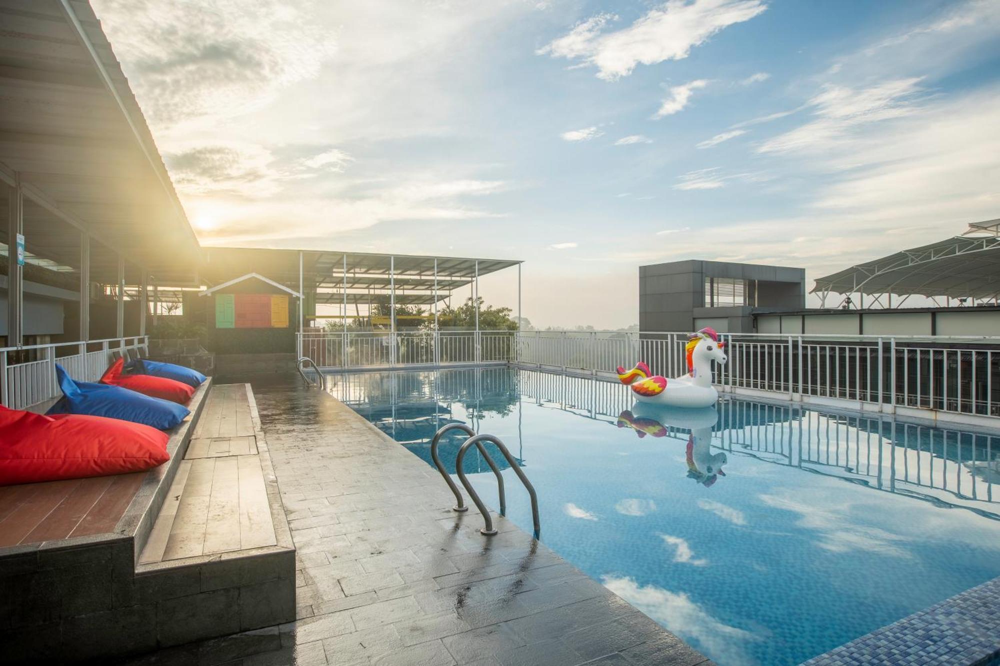 Grand Tjokro Premiere Bandung Exterior photo