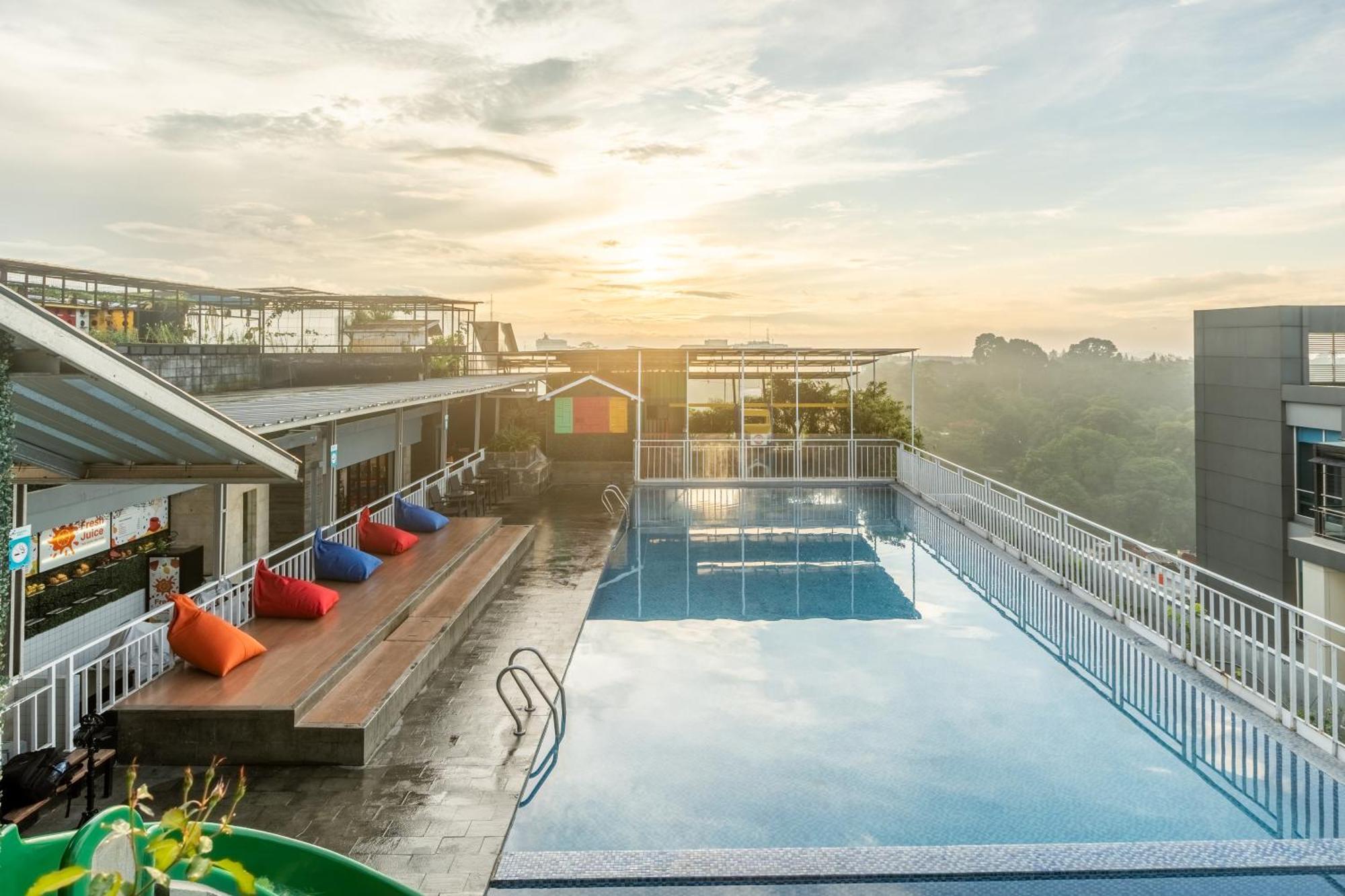 Grand Tjokro Premiere Bandung Exterior photo